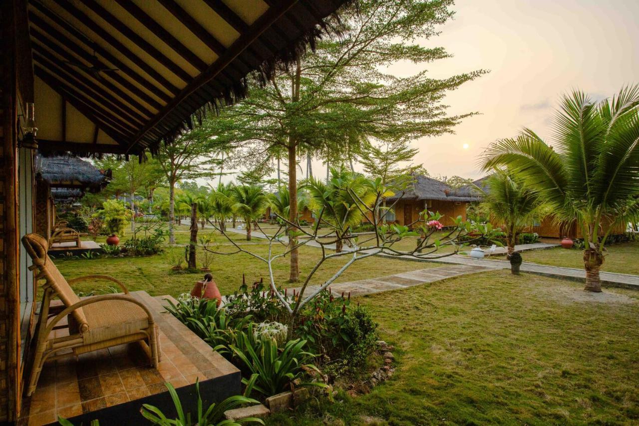 Bintan Exotica Resort By Waringin Hospitality Berakit Ngoại thất bức ảnh