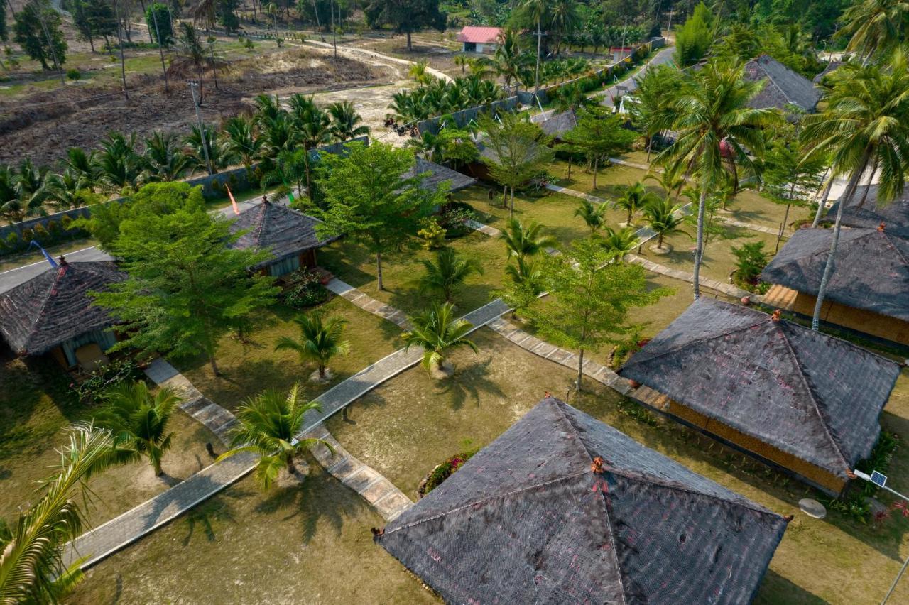 Bintan Exotica Resort By Waringin Hospitality Berakit Ngoại thất bức ảnh