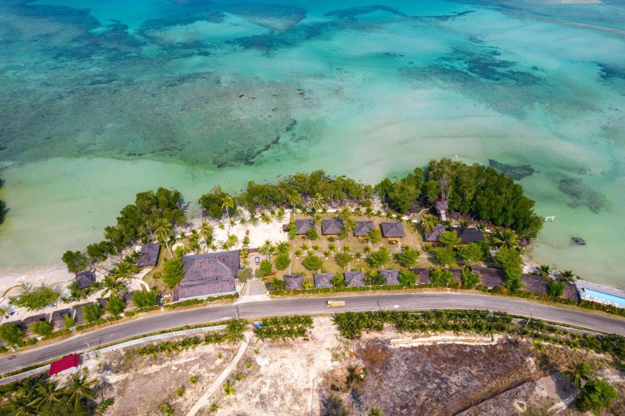 Bintan Exotica Resort By Waringin Hospitality Berakit Ngoại thất bức ảnh