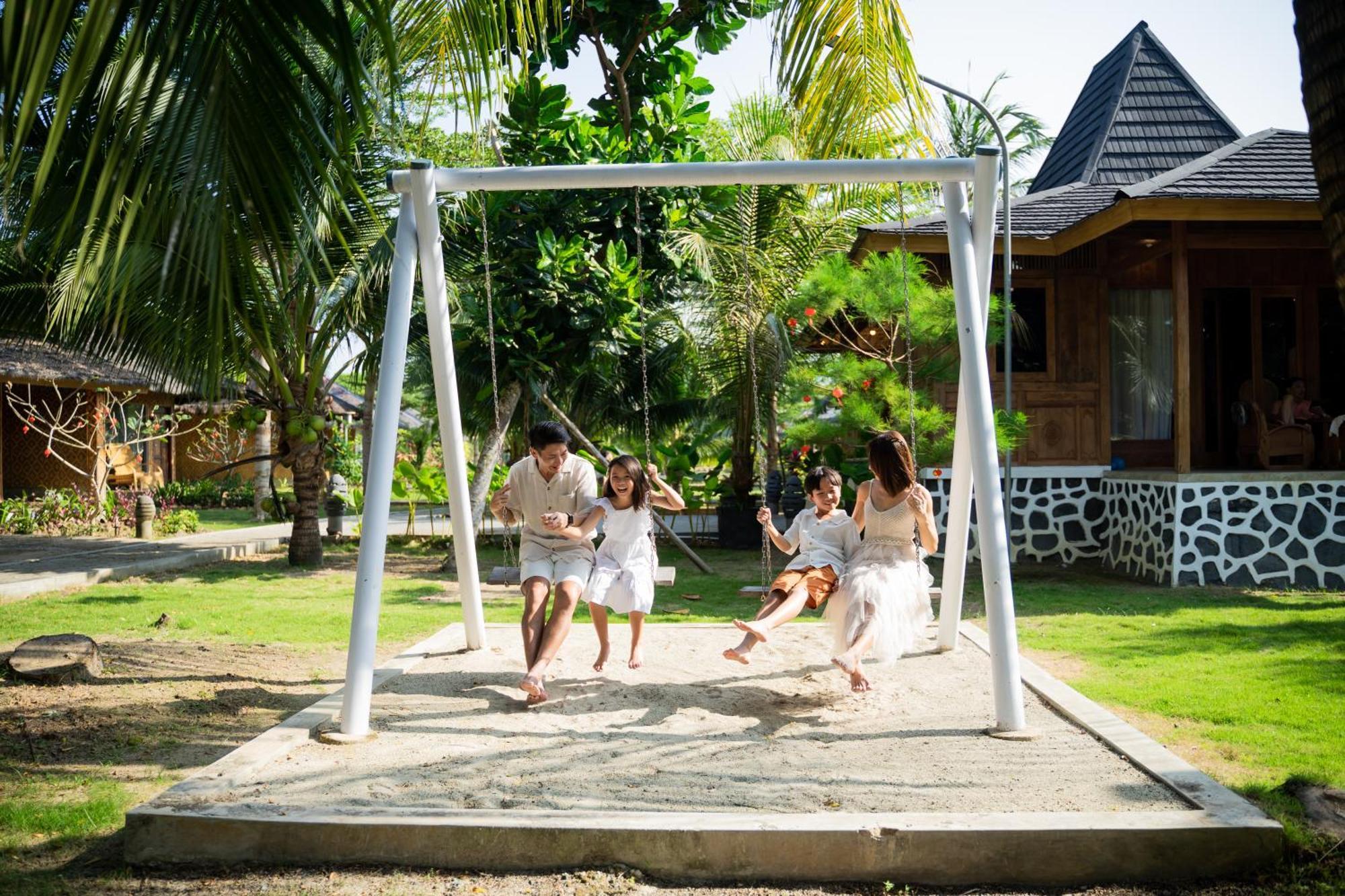 Bintan Exotica Resort By Waringin Hospitality Berakit Ngoại thất bức ảnh