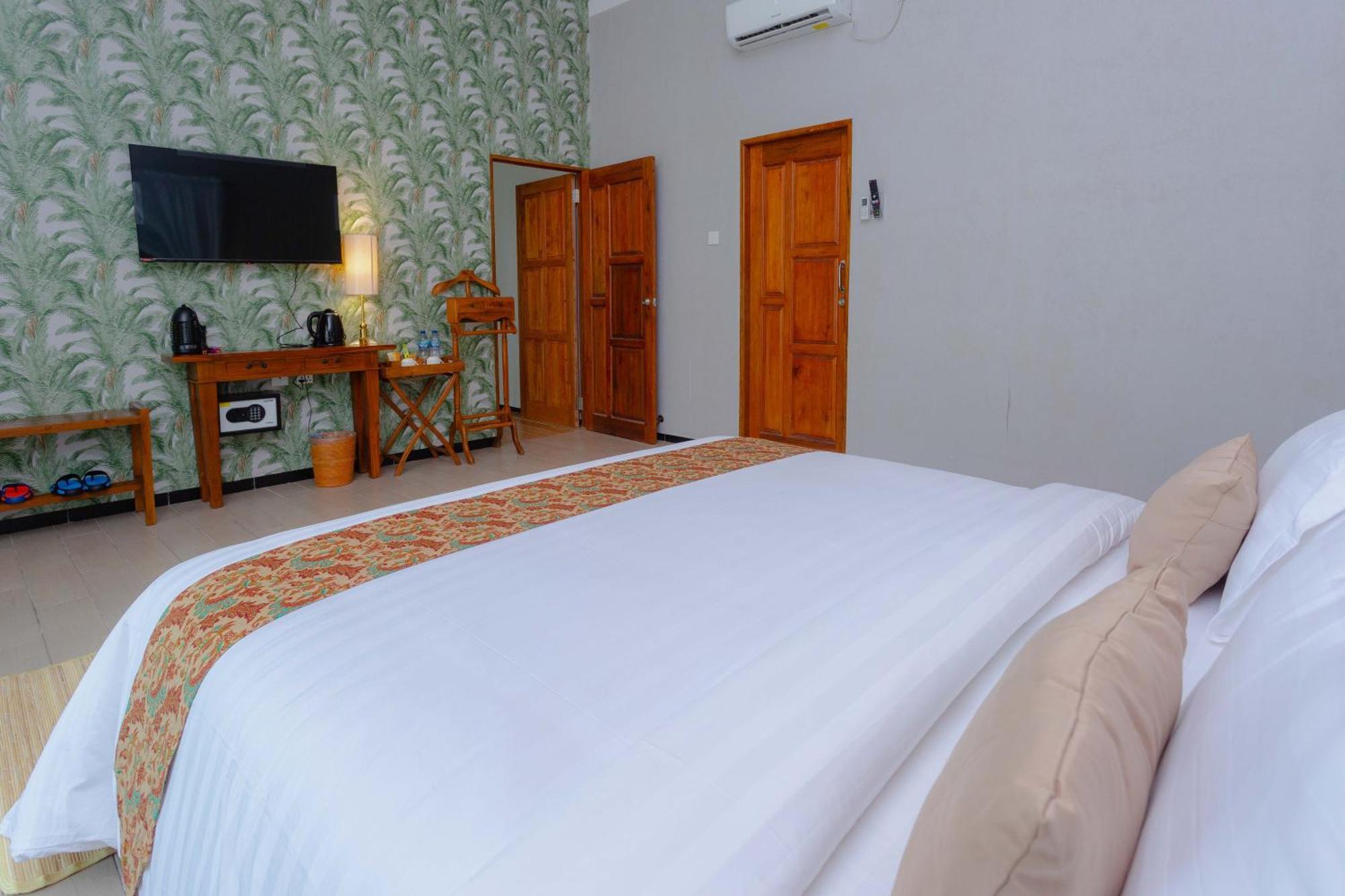 Bintan Exotica Resort By Waringin Hospitality Berakit Phòng bức ảnh