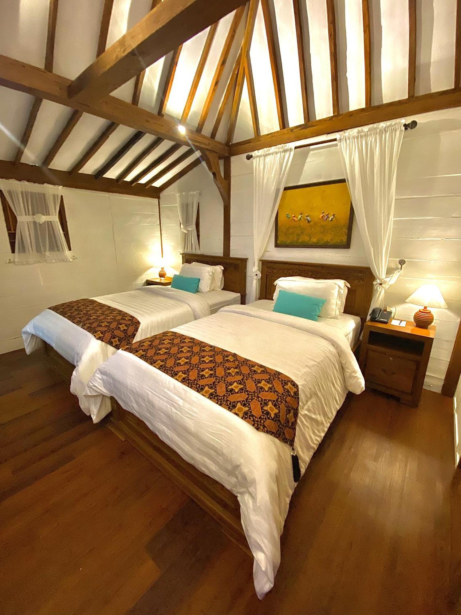 Bintan Exotica Resort By Waringin Hospitality Berakit Ngoại thất bức ảnh